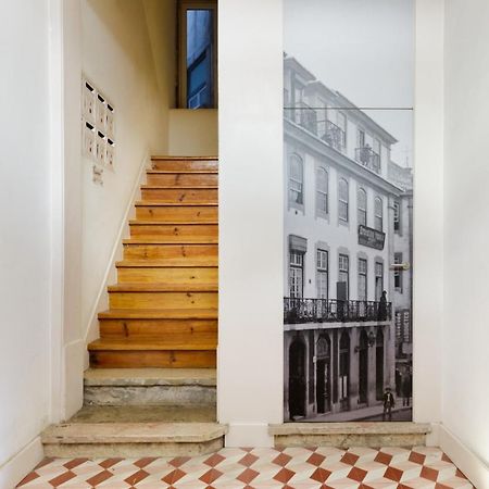 Update Urban Chic Flat In 19Th Century Building 2 Bedrooms & 2 Bathrooms & Ac Central Alfama District Lisboa Dış mekan fotoğraf