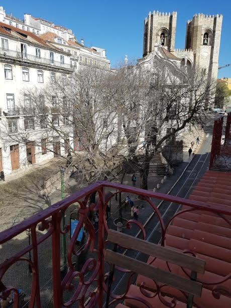 Update Urban Chic Flat In 19Th Century Building 2 Bedrooms & 2 Bathrooms & Ac Central Alfama District Lisboa Dış mekan fotoğraf