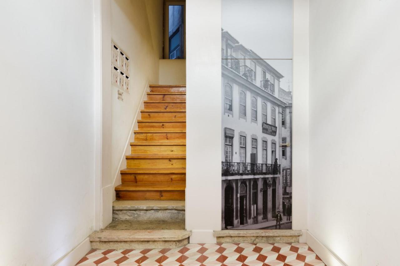 Update Urban Chic Flat In 19Th Century Building 2 Bedrooms & 2 Bathrooms & Ac Central Alfama District Lisboa Dış mekan fotoğraf