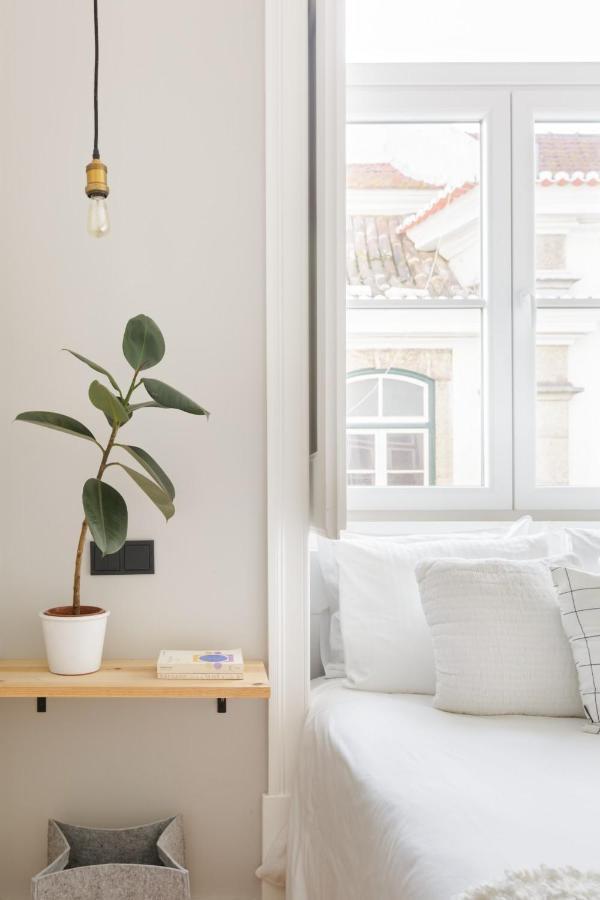Update Urban Chic Flat In 19Th Century Building 2 Bedrooms & 2 Bathrooms & Ac Central Alfama District Lisboa Dış mekan fotoğraf