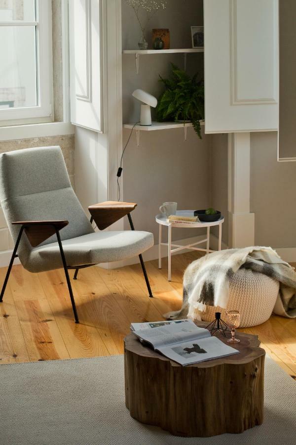 Update Urban Chic Flat In 19Th Century Building 2 Bedrooms & 2 Bathrooms & Ac Central Alfama District Lisboa Dış mekan fotoğraf